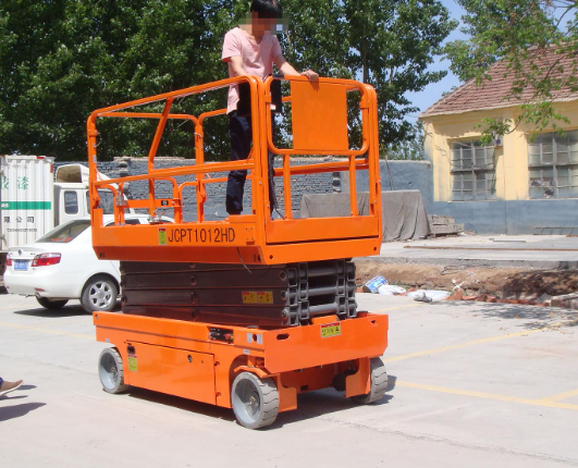 进贤移动式升降平台规格与使用规范