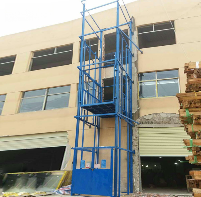 进贤建材厂室外物料提升